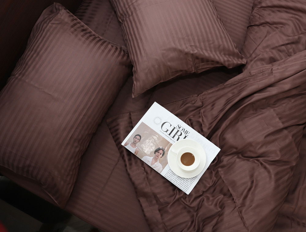 Двоспальний набір постільної білизни 180*220 зі Страйп Сатину №18-1312 Черешенка™