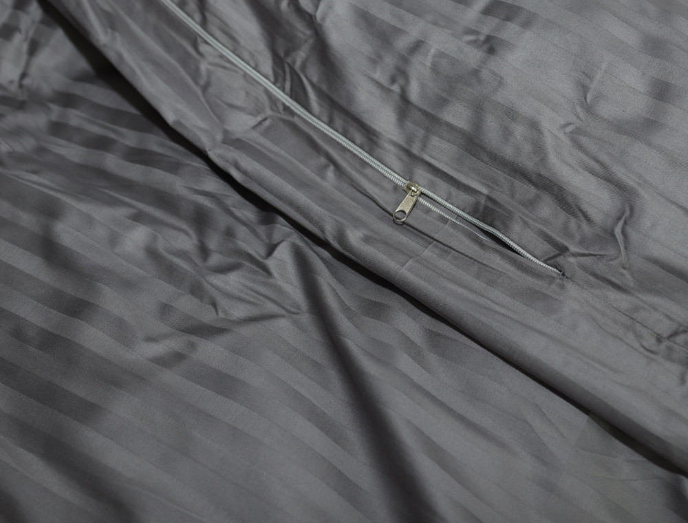 Полуторний набір постільної білизни 150*220 з Страйп Сатину №545203