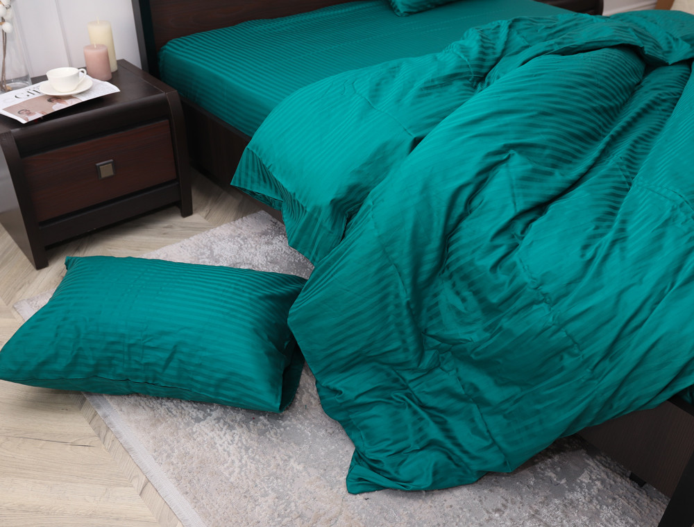 Сімейний набір постільної білизни зі Страйп Сатину №18-4728 Черешенка™