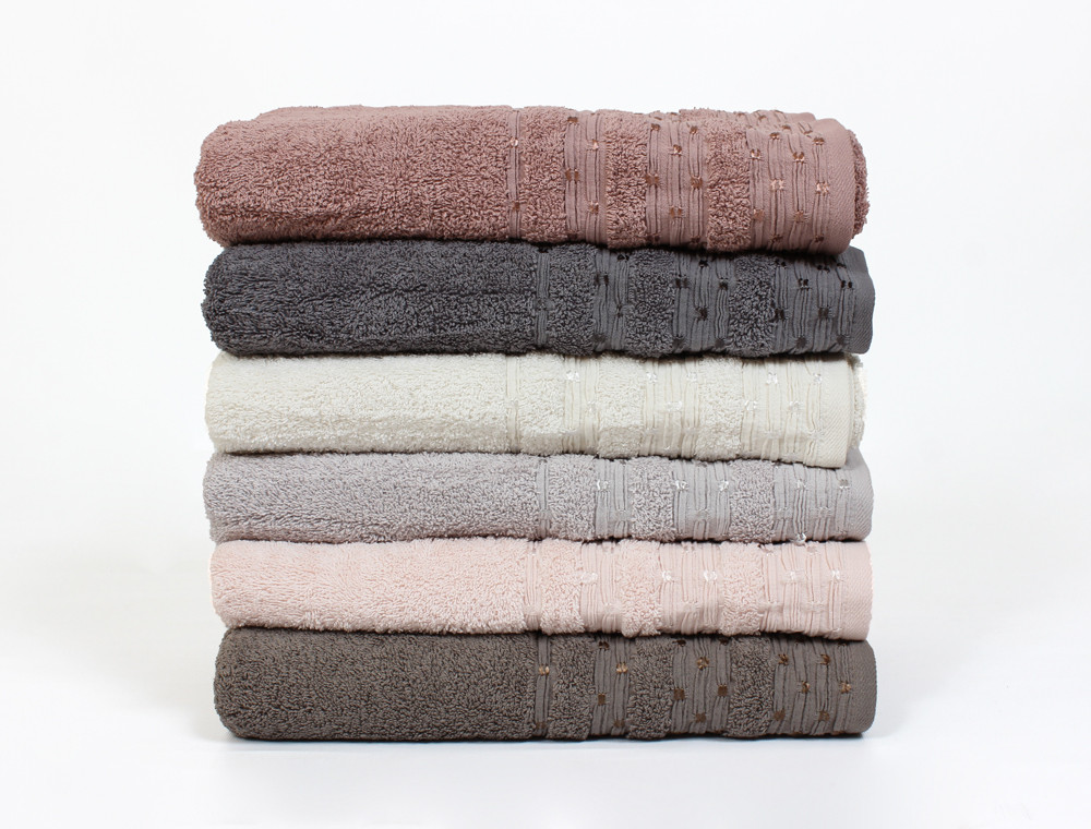 Комплект махрових банних рушників CESTEPE LUPEN (140*70)