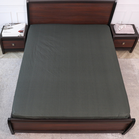 Простынь на резинке (120*200*25) темно-зеленая в полоску №661000