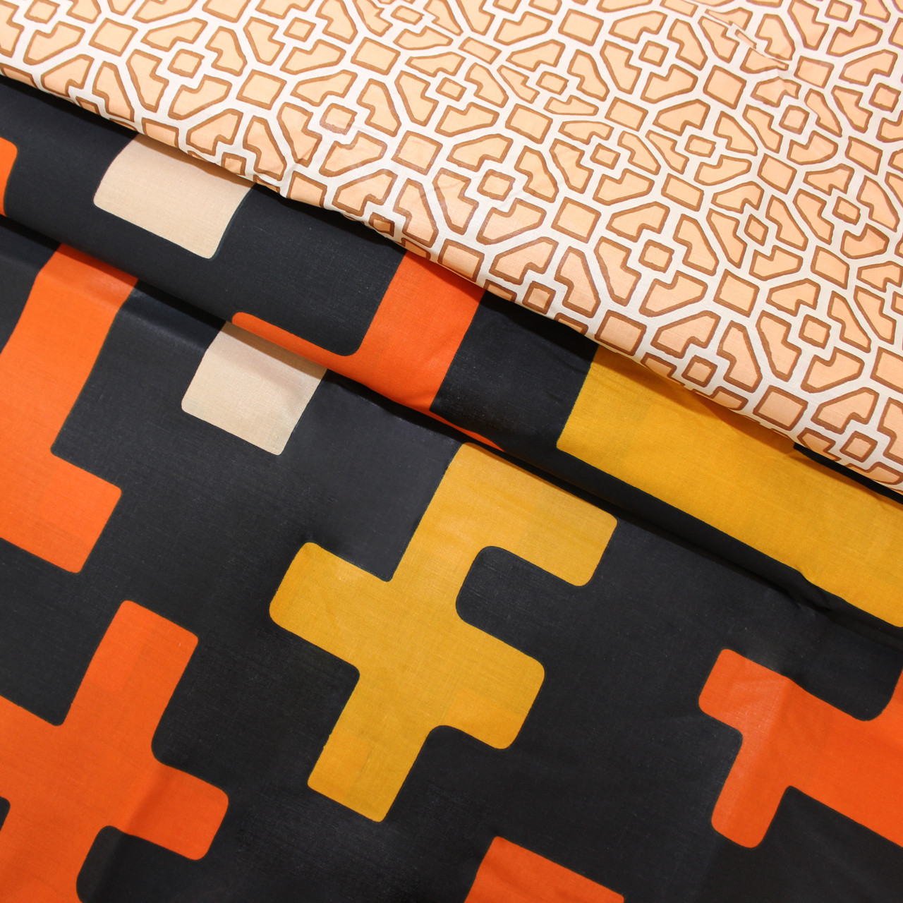 Ткань для постельного белья Бязь "Gold" Lux "Геометрический принт (тетрис)" GL4080 (A+B) - (50м+50м)