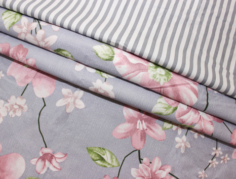 Тканина для постільної білизни Бязь "Gold" Lux "Яблучне цвітіння (блакитний)" GL1294 (A+B) - (50м+50м)