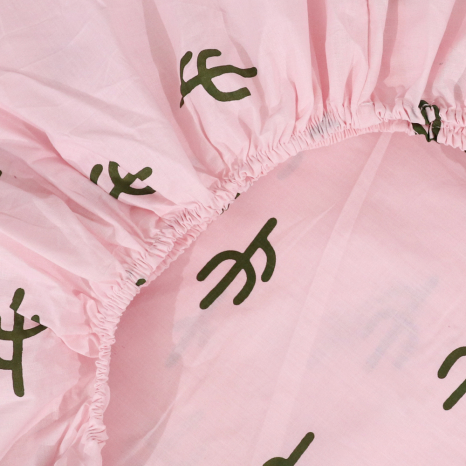 Простирадло на резинці (160*200*25) рожеве з принтом кактусів №664646