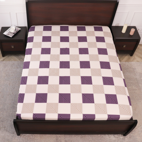 Простынь на резинке (140*200*25) фиолетового цвета в клеточку №665349