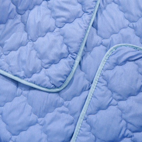 Двуспальное летнее одеяло микрофибра/холлофайбер №41137