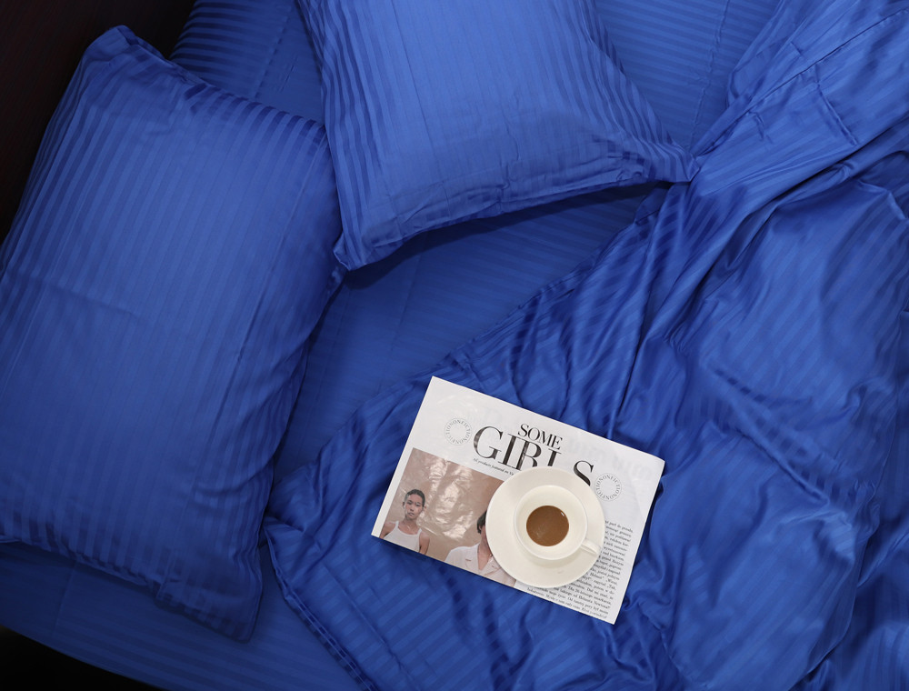 Сімейний набір постільної білизни зі Страйп Сатину №18-3949 Черешенка™