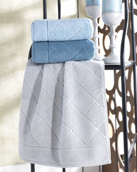 Комплект махрових банних рушників CESTEPE EVA (150*90)