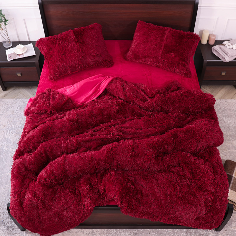 Евро-макси набор постельного белья 200*230 Плюш Травка №EL-02 Черешенка™