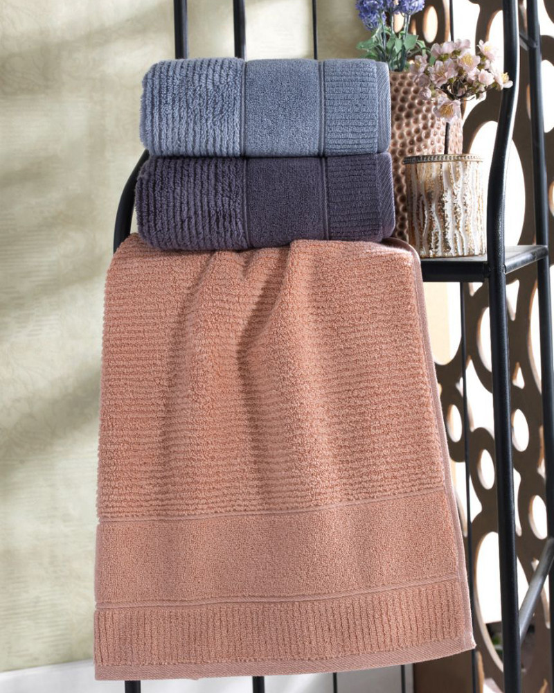 Комплект махрових банних рушників CESTEPE NEVARA (150*90)