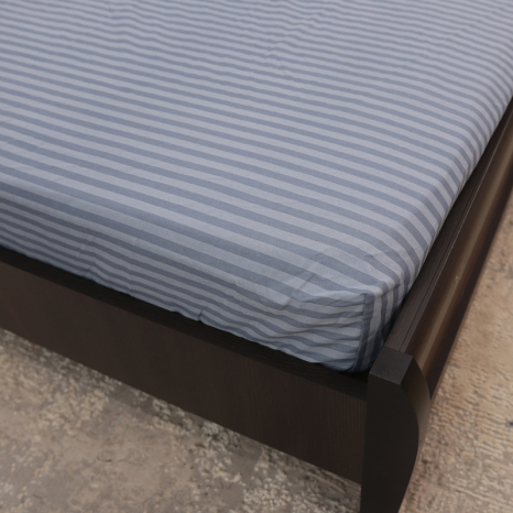 Простынь на резинке (90*200*25) в полоску серо-голубая №10061