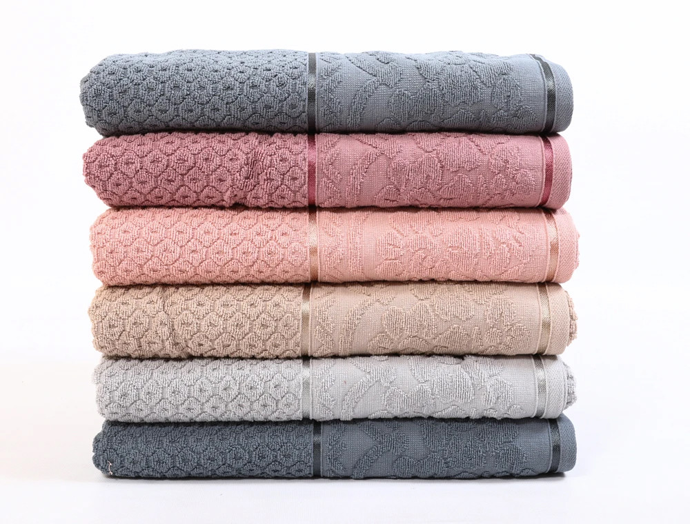 Комплект махрових банних рушників CESTEPE DORE (150*90)