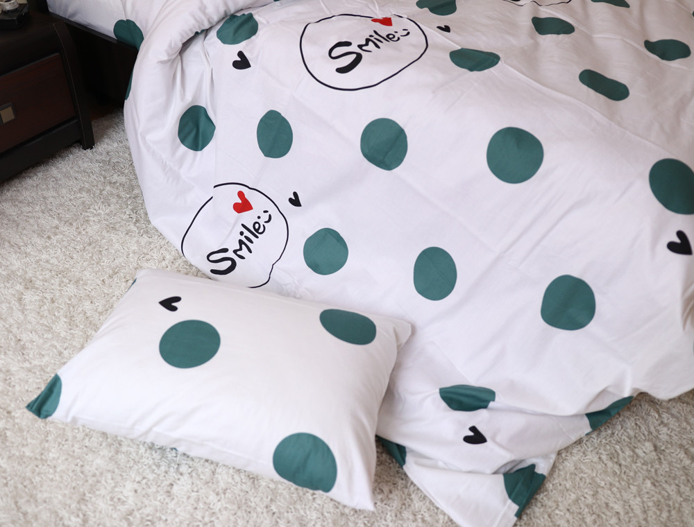 Полуторный набор постельного белья 150*220 из Сатина №831 Черешенка™