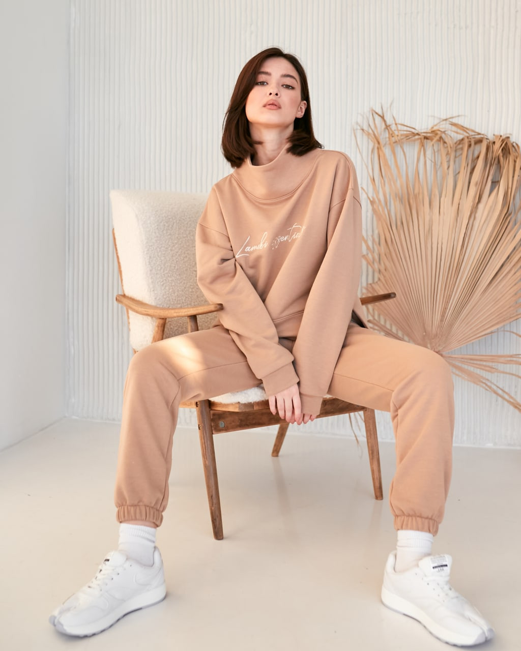 Жіночий костюм із джогерами (Розмір S) кемел №232_0021