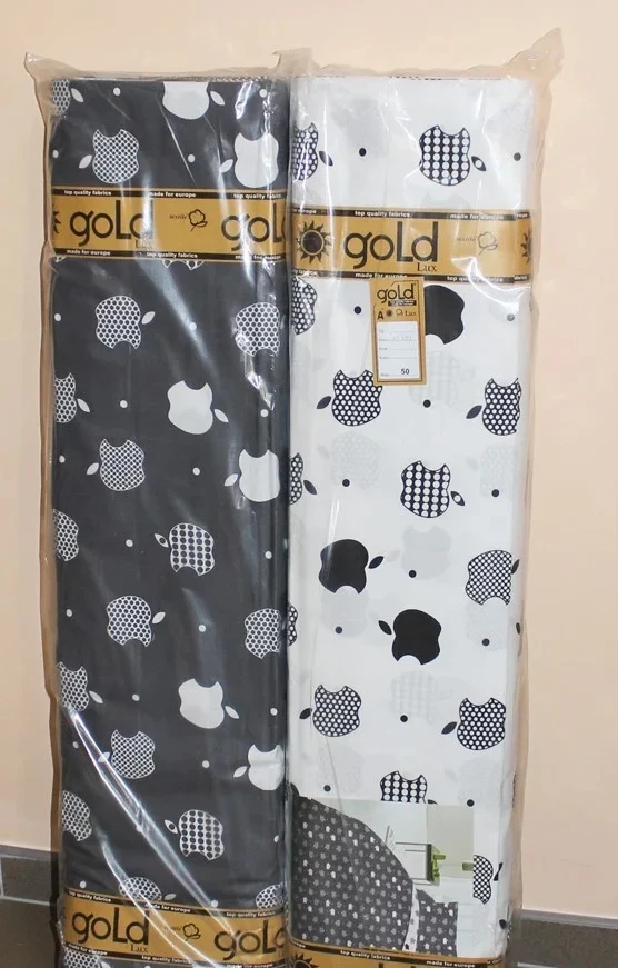 Тканина для постільної білизни Бязь "Gold" Lux "Apple (білий, сірий)" GL1117