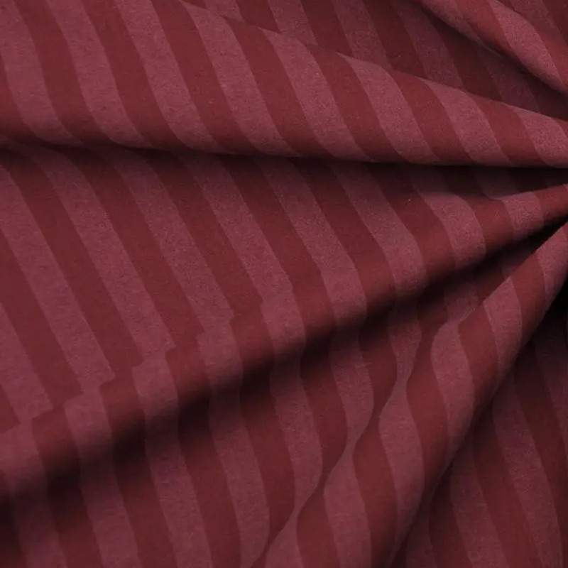 Простирадло на резинці (180*200*25) смугасте червоне №10064