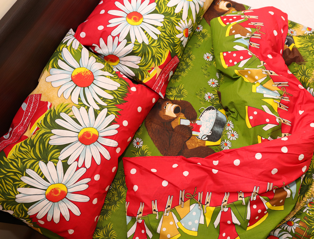 Полуторный набор постельного белья 150*220 из Бязи "Gold" №16522 Черешенка™