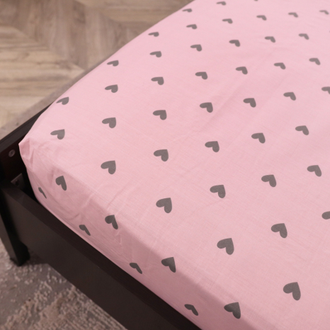 Простынь на резинке (160*200*25) розовая с сердечками №665066