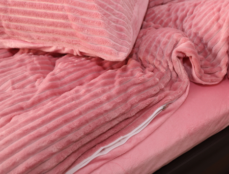 Евро-макси набор постельного белья 200*230 из Плюш Велюра №700-02 Черешенка™