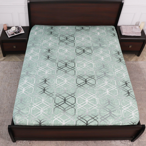 Простынь на резинке (160*200*25) зеленая геометрия №661236