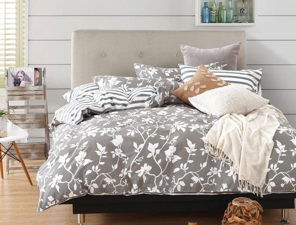 Ткань для постельного белья Бязь "Gold" Lux "Цветочный тандем" GL1469 (A+B) - (50м+50м)