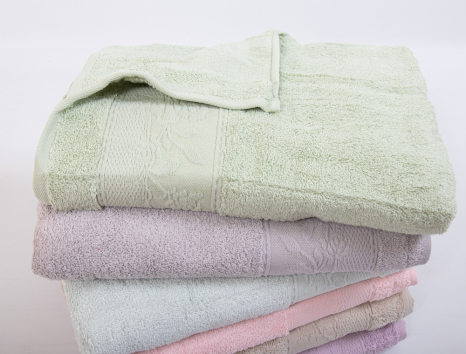 Комплект махрових банних рушників CESTEPE VIP COTTON 04 (150*90)