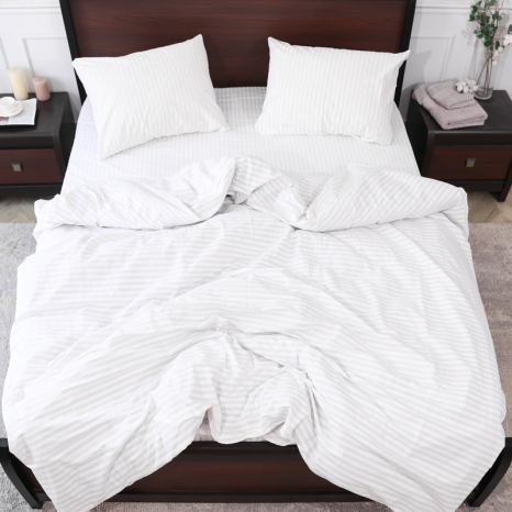 Двоспальний набір постільної білизни 180*220 з Страйп Сатину №54321