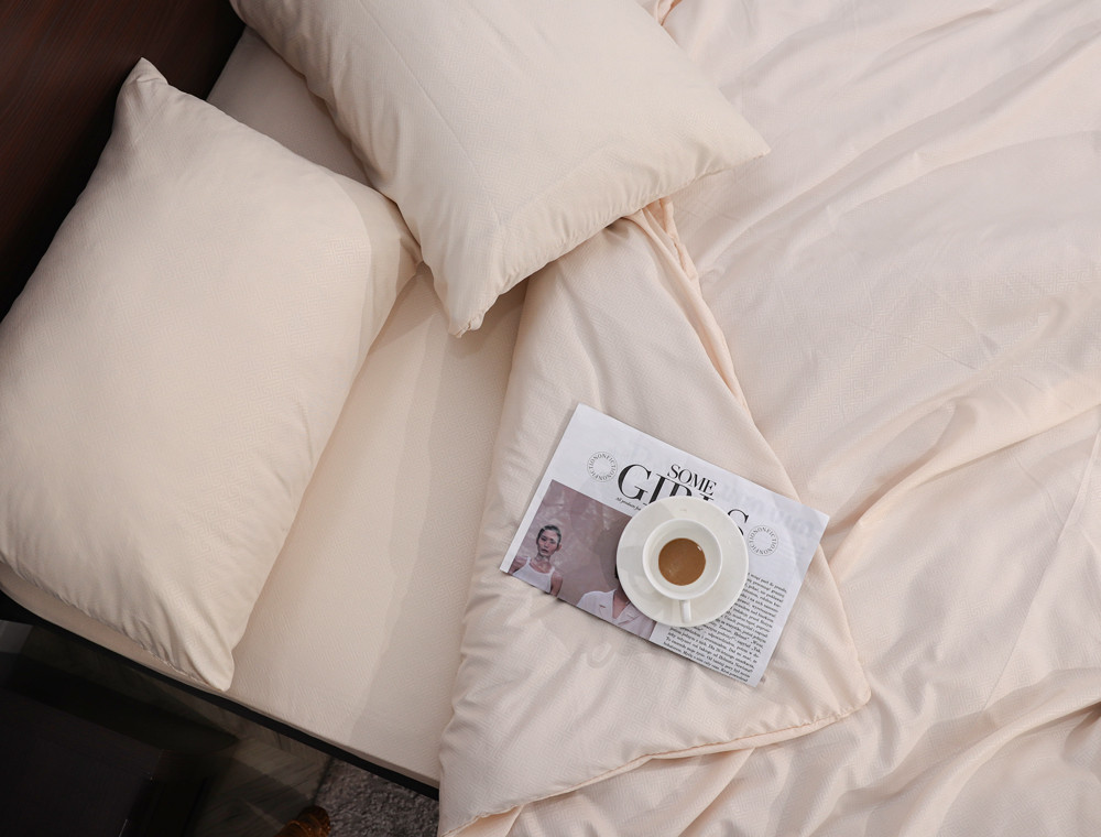 Сімейний набір постільної білизни 240*220 із мікрофібри №202303 Черешенка™