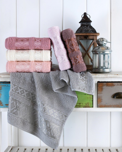 Комплект махрових банних рушників CESTEPE FALFA (140*70)