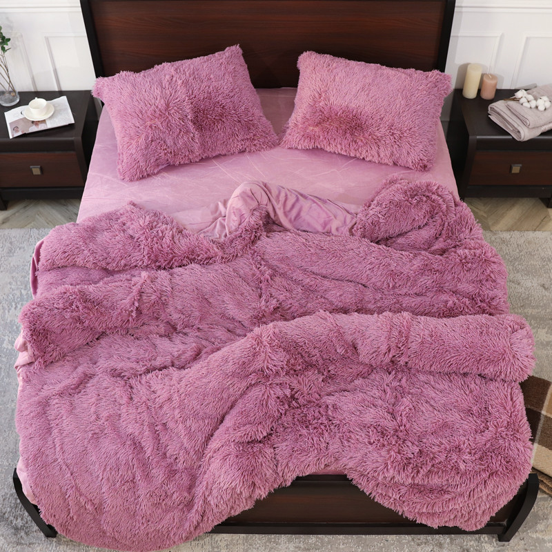 Евро-макси набор постельного белья 200*230 Плюш Травка №EL-07 Черешенка™