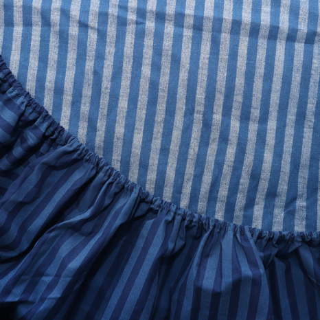 Простынь на резинке (90*200*25) в полоску синяя №10033
