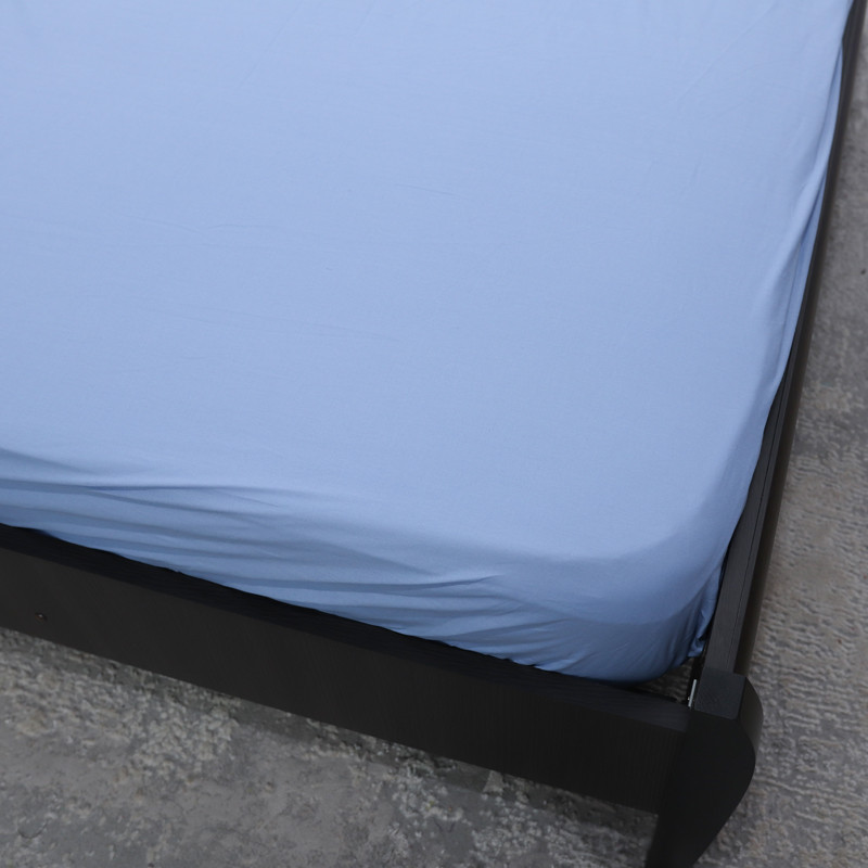 Простынь на резинке (90*200*25) голубая №1062