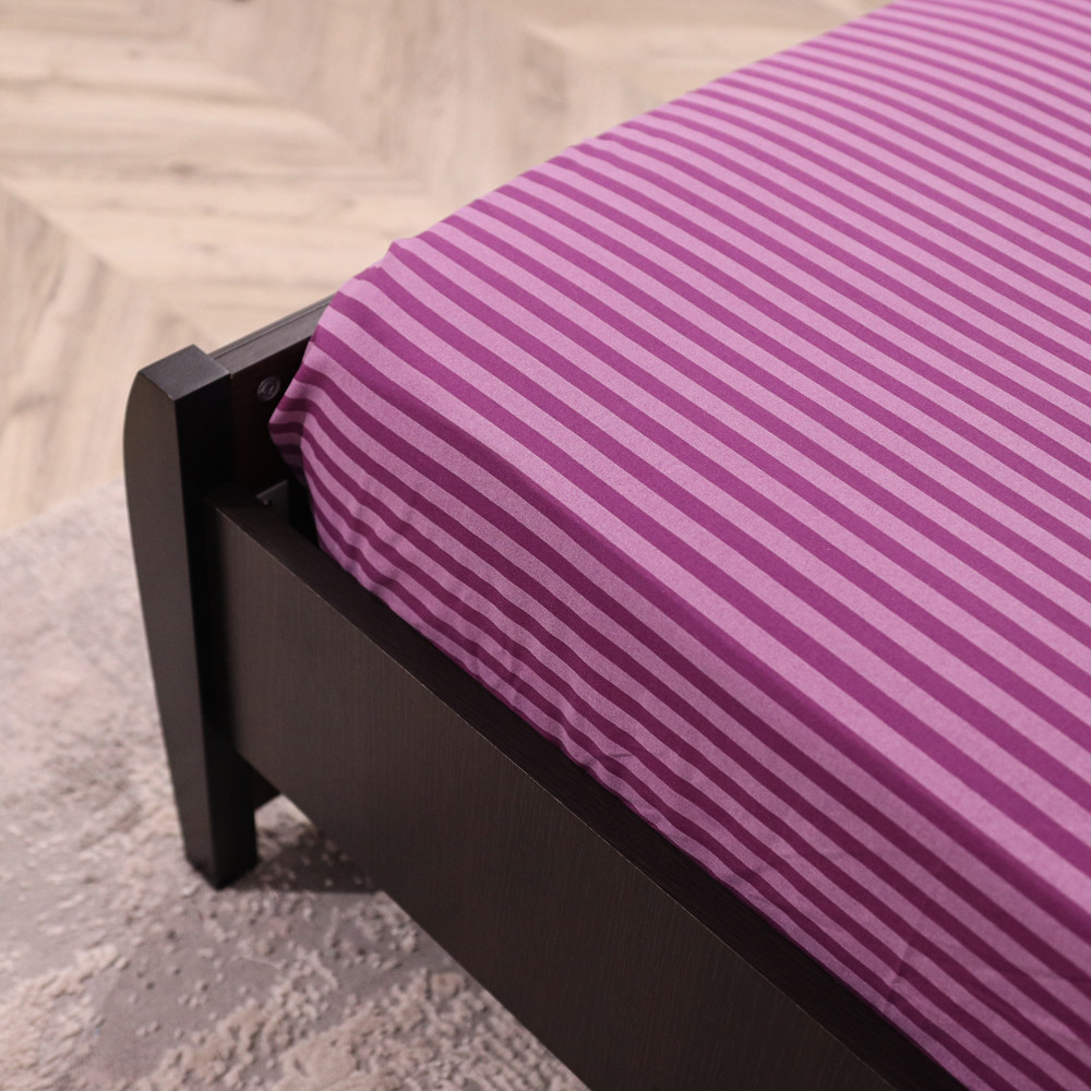 Простынь на резинке (160*200*25) фиолетовая полоска №660100