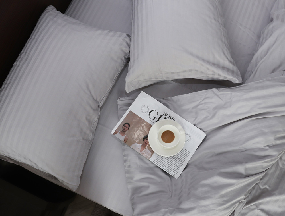 Полуторний набір постільної білизни 150*220 зі Страйп Сатину №14-4201 Черешенка™