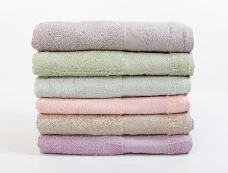 Комплект махрових банних рушників CESTEPE VIP COTTON 04 (150*90)