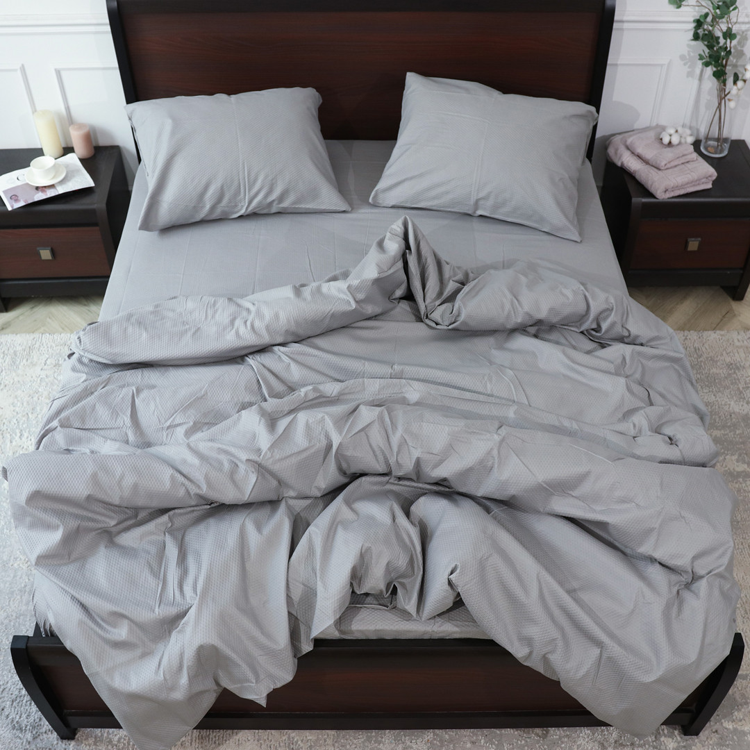 Полуторный набор постельного белья 150*220 из прессованной микрофибры №200606 Черешенка™