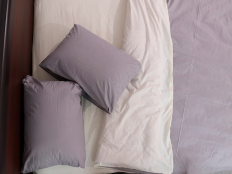 Сімейний набір однотонної постільної білизни із Бязі "Gold" №155545AB Черешенька™