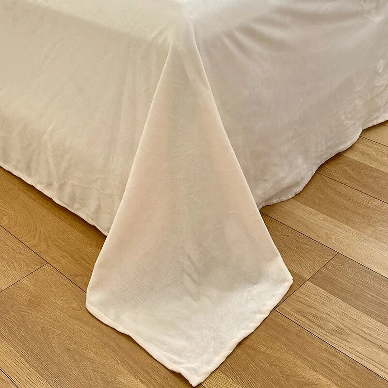 Евро-макси набор постельного белья 200*230 Плюш Травка №EL-01 Черешенка™