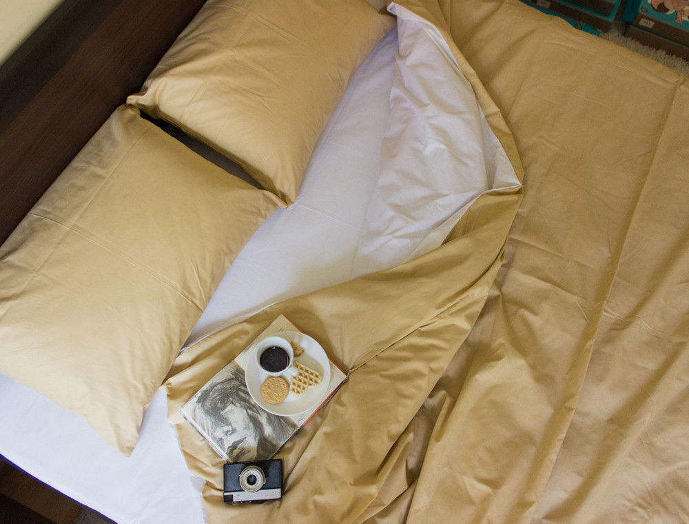 Двоспальний набір однотонної постільної білизни 180*220 із Бязі "Gold" №15761AB Черешенька™