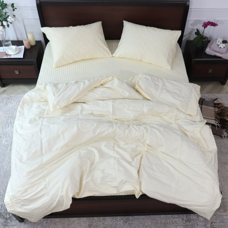 Двоспальний набір постільної білизни 180*220 зі Страйп Сатину №11-0507 Черешенка™