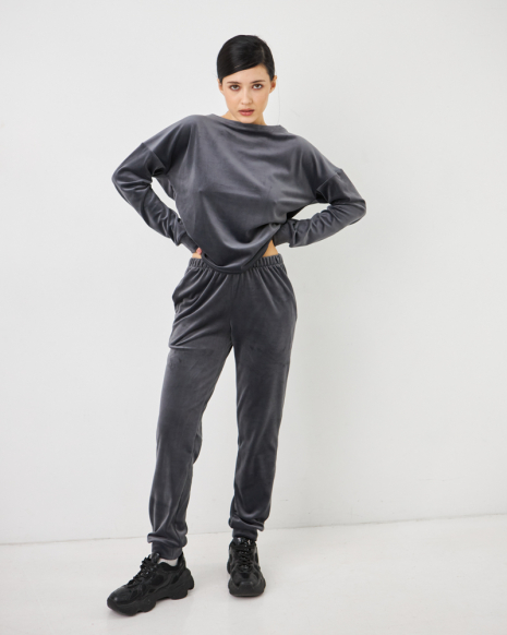 Жіночий велюровий костюм (Розмір M) графітовий №20222150