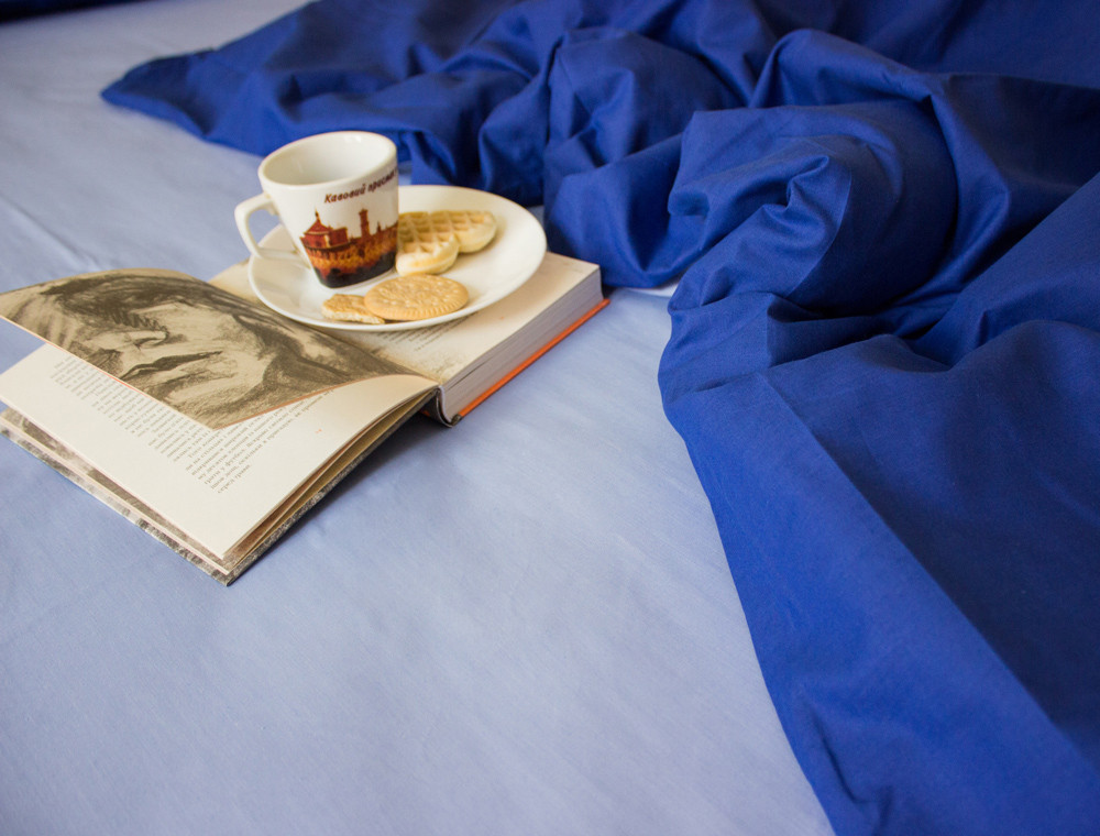 Полуторний набір однотонної постільної білизни 150*220 із Бязі "Gold" №15752AB Черешенька™