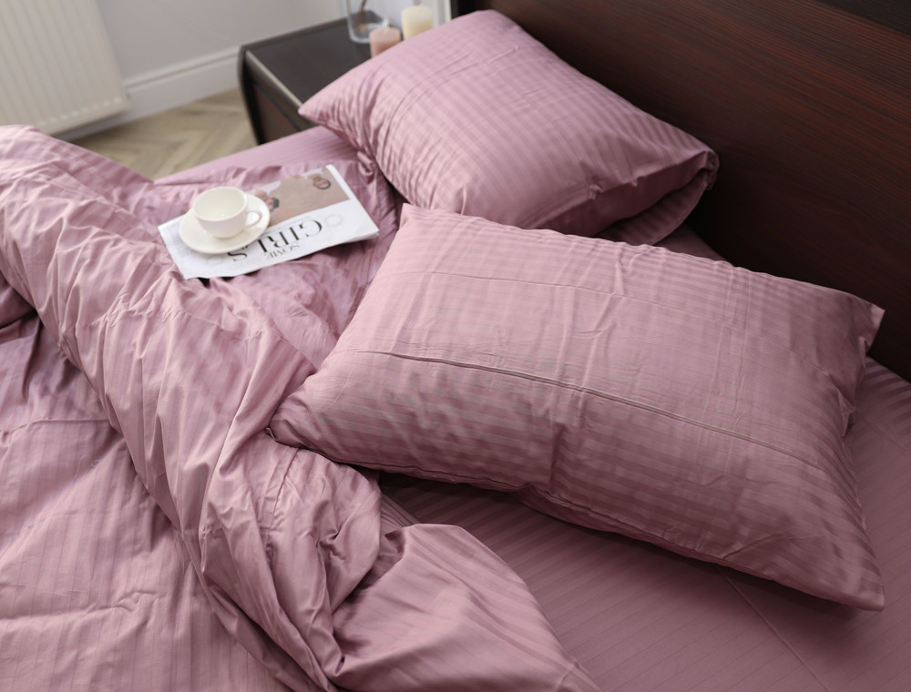 Сімейний набір постільної білизни зі Страйп Сатину №17-1511 Черешенка™