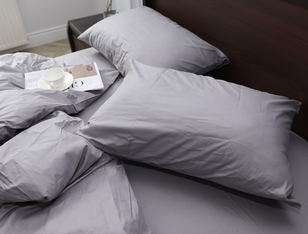 Семейный набор хлопкового постельного белья из Сатина №16-3850-ST Черешенка™