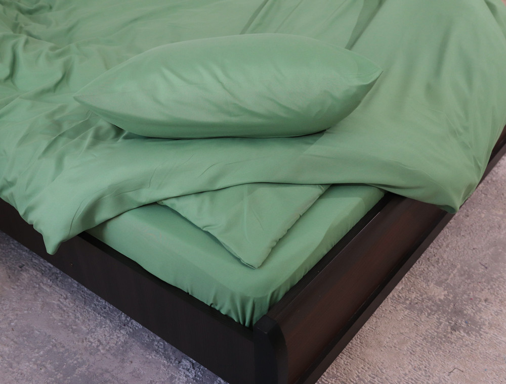 Сімейний набір постільної білизни 240*220 із мікрофібри №2017022 Черешенька™