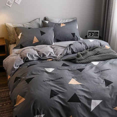 Тканина для постільної білизни Бязь "Gold" Lux "Доброго ранку - кольорові трикутники" GL1584 (A+B) - (50м+50м)