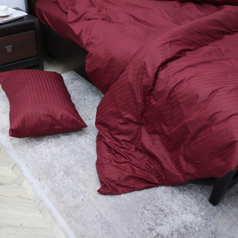 Сімейний набір постільної білизни зі Страйп Сатину №501652 Черешенка™