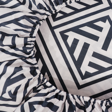 Простирадло на резинці (160*200*25) біле з геометричним принтом №661301