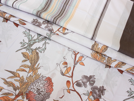 Тканина для постільної білизни Бязь "Gold" Lux "Квітковий (бежевий)" GL1260 (A+B) - (50м+50м)