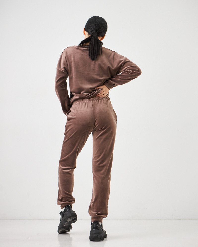 Жіночий велюровий костюм (Розмір L) шоколад №20222151